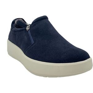 Collection by Clarks Layton Step navy slip-ons sneakers size 7.5 NEW